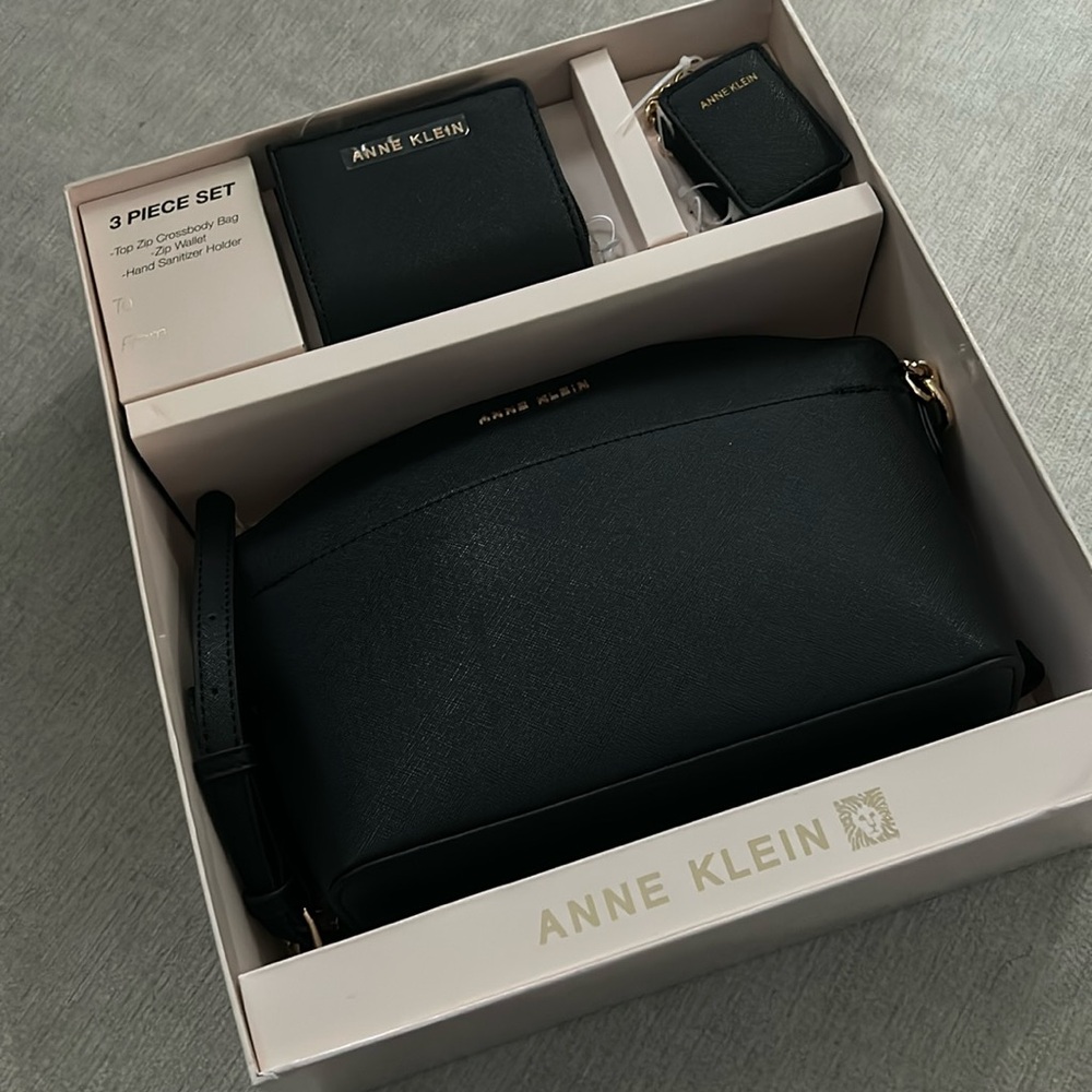 Anne Klein Black 3-Piece Crossbody Set